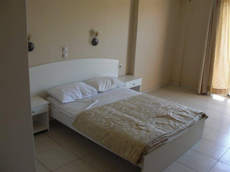 Paralos The Maxine Adults Only Agia Galini